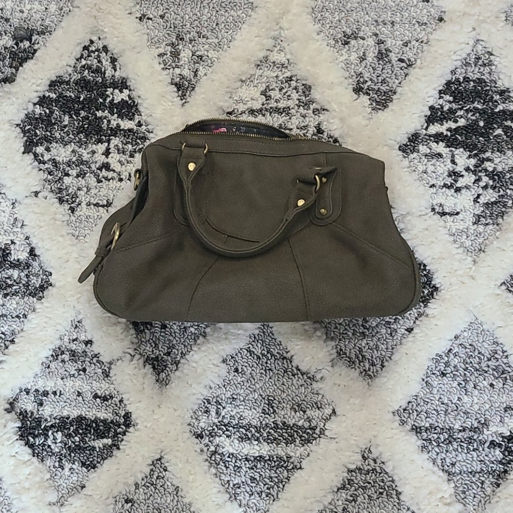 Urban Expressions green leather satchel